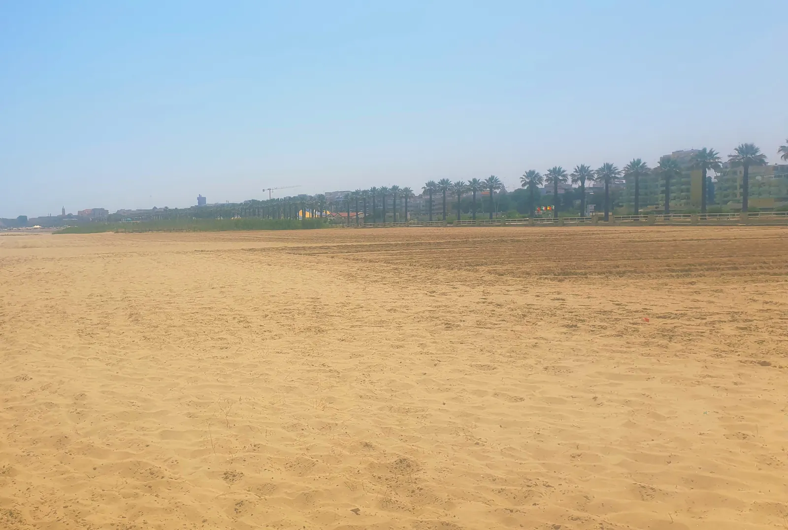 La spiaggia di Ponente, Barletta